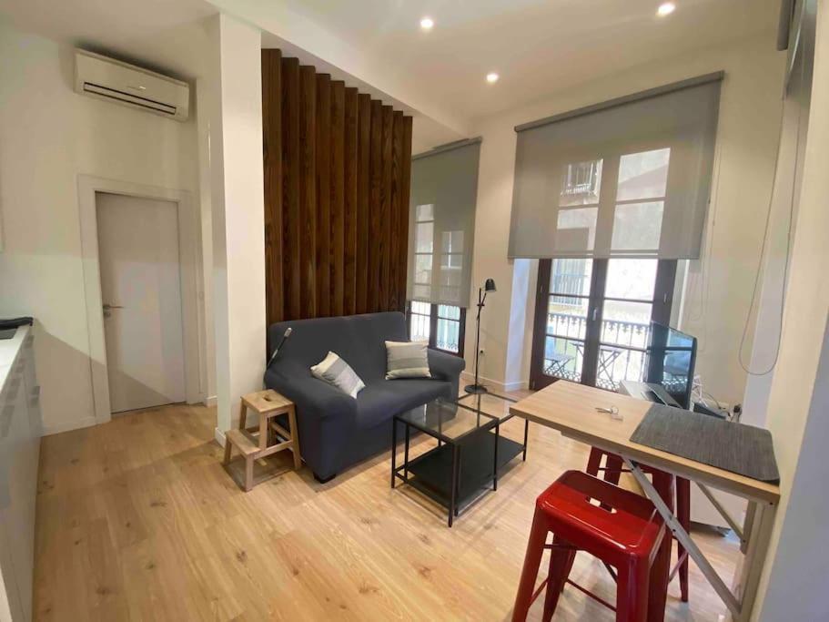 Malaga Centro Apartment ภายนอก รูปภาพ