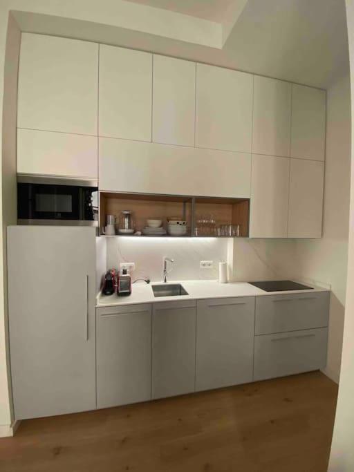 Malaga Centro Apartment ภายนอก รูปภาพ
